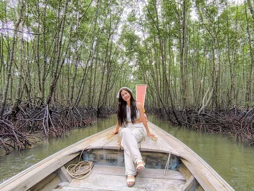 Krabi: Khao Khanab Nam Caves Tour with Romantic Boat Ride - Choosing the Longer Program: Seafood and Batik Painting