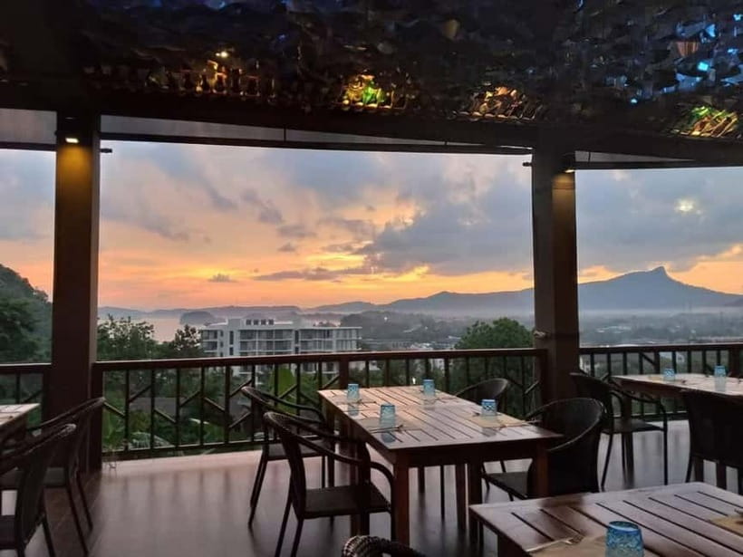 Krabi: Romantic Set-Menu Candlelight Dinner - A sunset start above Ao Nang at 5:30 PM