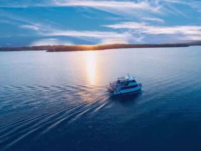 Lake Macquarie: Sunset Dinner Cruise with BBQ