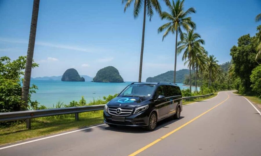 Langkawi: Sunset Dinner Cruise with Hotel Transfer - Dinner served while the boat is moving