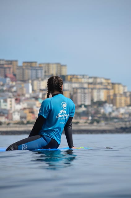 Las Palmas: Learn to Surf with a Special Price for Two Group - Choosing the beach and meeting the waves