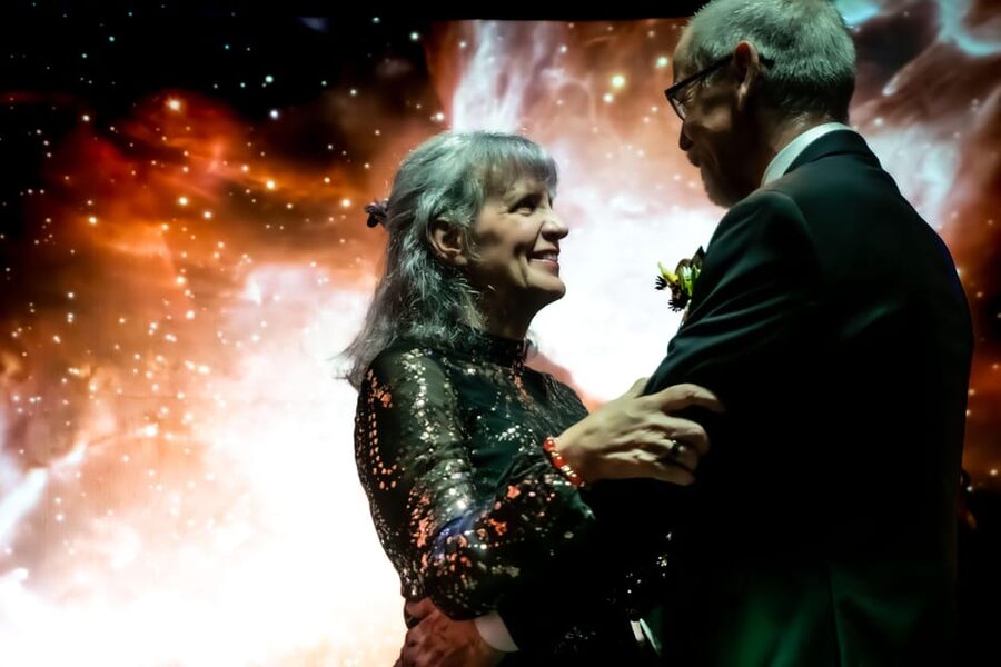 Las Vegas: Cosmic Space Wedding + Spectacular Photography - A wedding chapel with a space-age switch