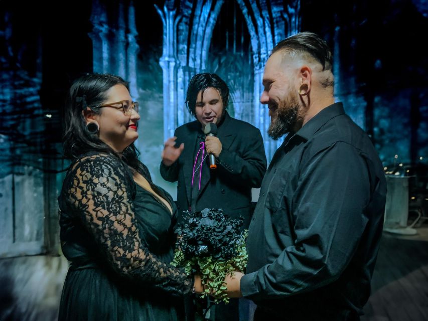 Las Vegas: Haunted House Wedding Ceremony + Photography - A Halloween Wedding Inside a Las Vegas Chapel