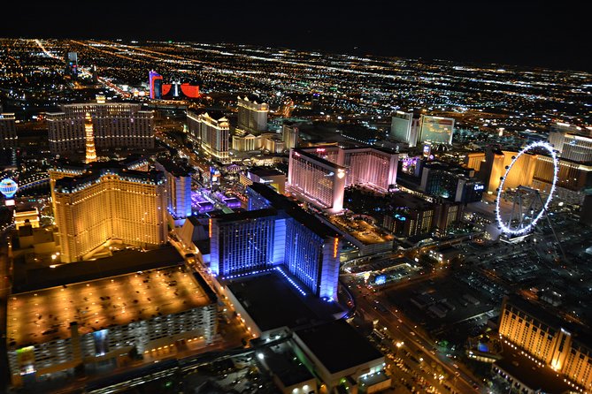 Las Vegas Night Flight Helicopter Wedding Ceremony - How the private group size changes the experience