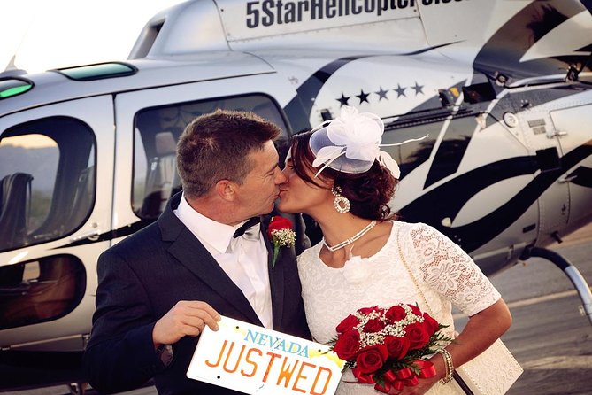 Las Vegas Night Flight Helicopter Wedding Ceremony - From your hotel to the heliport