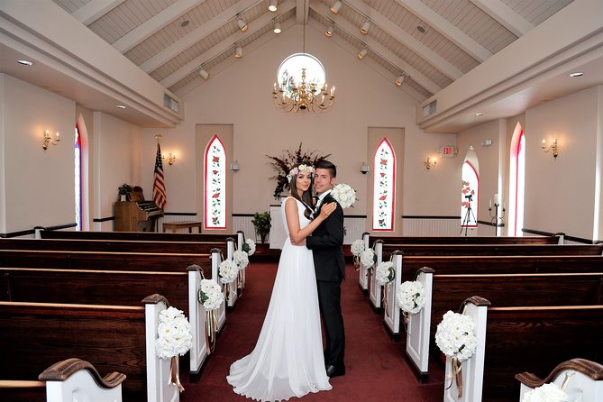 Las Vegas Wedding at A Special Memory Wedding Chapel - Photography: the biggest value question