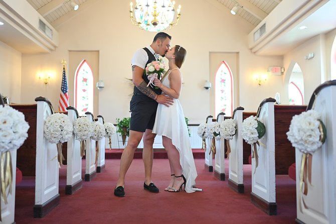Las Vegas Wedding at A Special Memory Wedding Chapel - Who will enjoy this experience most