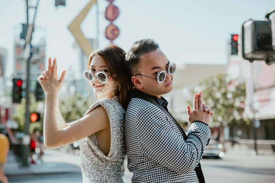 Las Vegas: Wedding Chapel Photography Session - Is $303 good value for your wedding group?