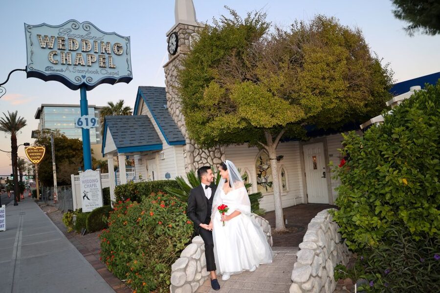 Las Vegas: Wedding or Vow Renewal at Graceland Chapel - The Limousine Ride From Your Hotel