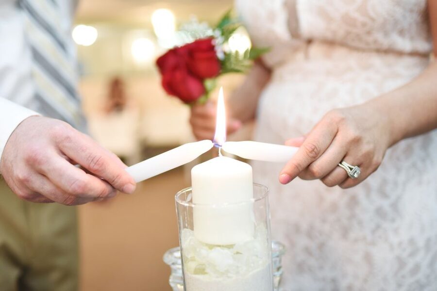 Las Vegas Wedding with Limousine Transportation - Legal wedding or vow renewal