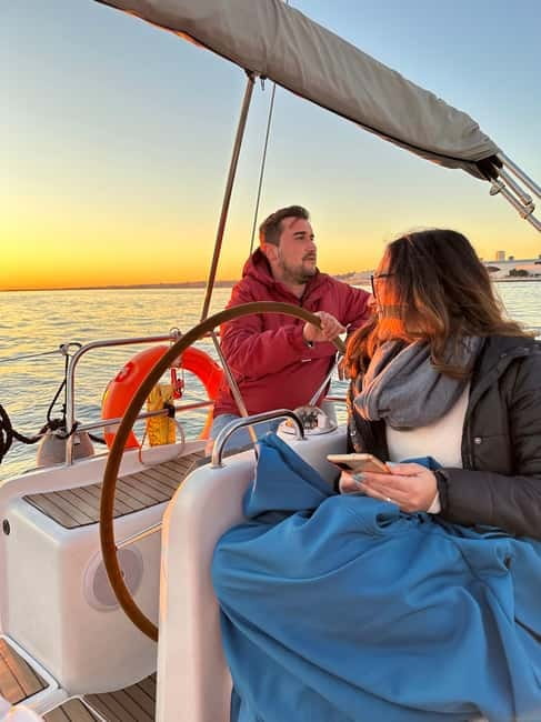 Lisbon: Romantic Cruise with Wine & Portuguese Tapas - Portuguese tapas and wine for two