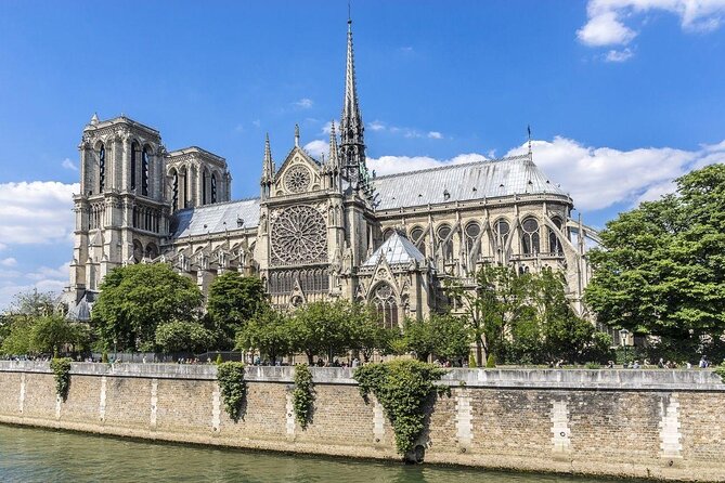 Live, Laugh, Love Along the Seine: Self-Guided Romantic Tour - Key points before you book