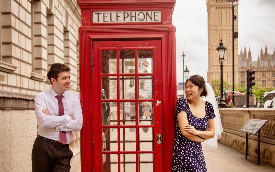 London: Private Couples Photography Session with Landmarks - Tower Bridge: a stronger choice for variety