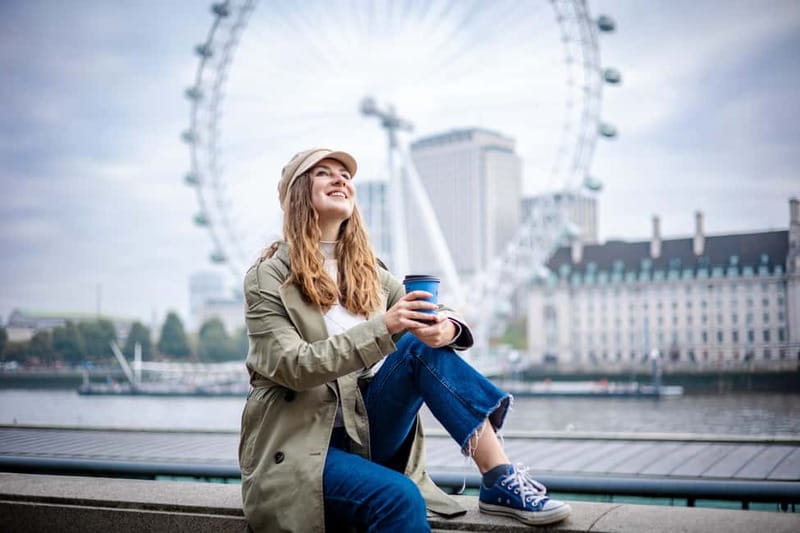 London: Private travel vacation photoshoot -Romantic Special - Big Ben and the Westminster Bridge backdrop