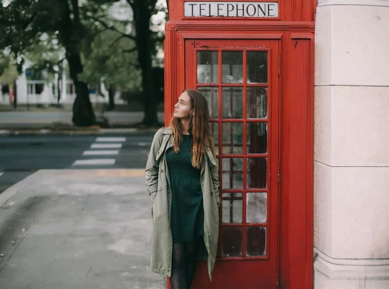London: Private travel vacation photoshoot -Romantic Special - Meeting at Boadicea and Her Daughters