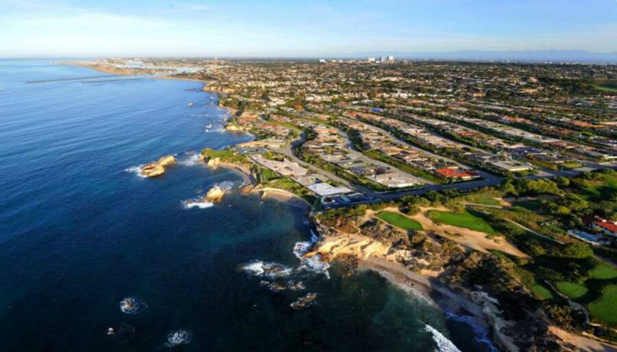 Los Angeles Helicopter Tour & Malibu Mountaintop Landing - The return route through Malibu canyons