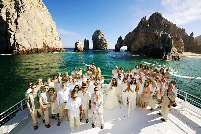 Los Cabos: Sunset Dinner Cruise with Transportation - Who should choose this sunset cruise