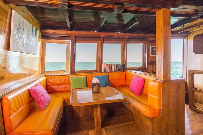 M/Y Lalida Sunset Dinner Cruise in Krabi - Tup Island and the four-island sunset