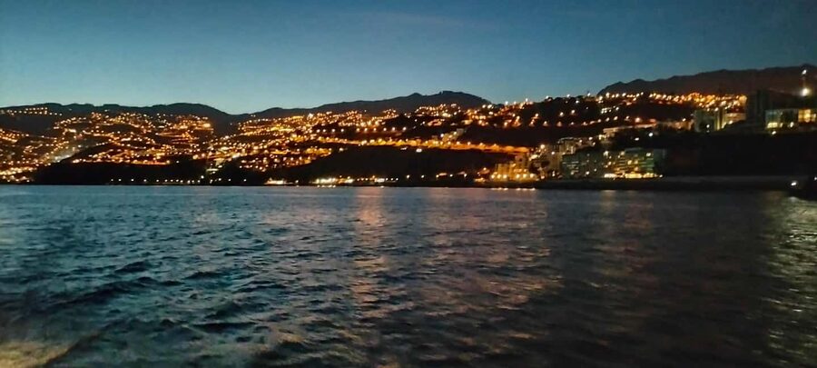 Madeira: Sunset Dinner Cruise - Dinner tastes more like home than a formal restaurant