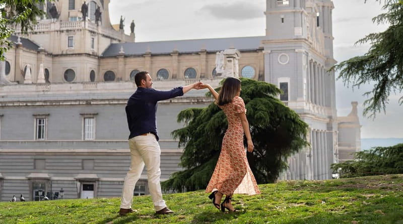 Madrid: Photoshoot for couples - Who will get the most from this experience?