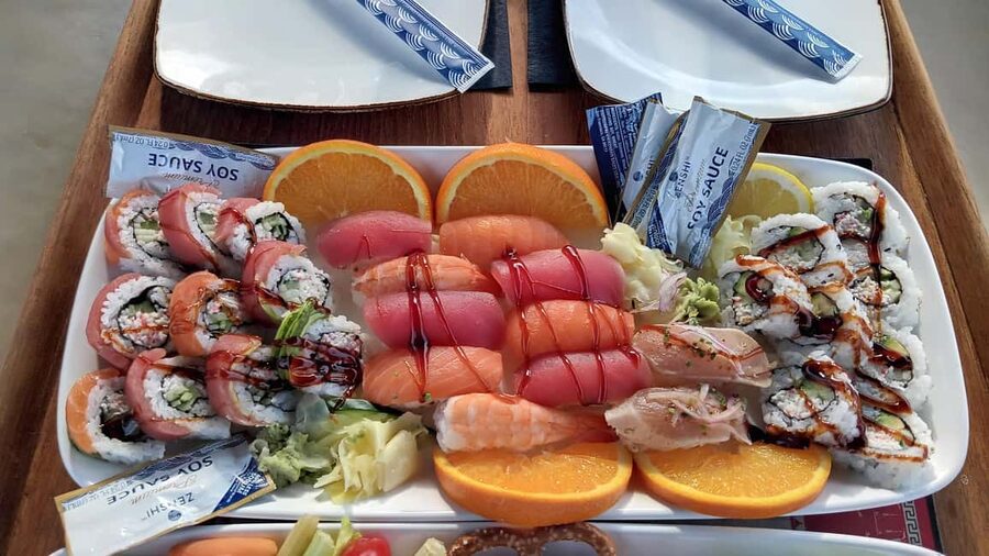 Marina Del Rey: A Romantic Boat Cruise with Sushi & Wine - A quiet way to see Marina del Rey
