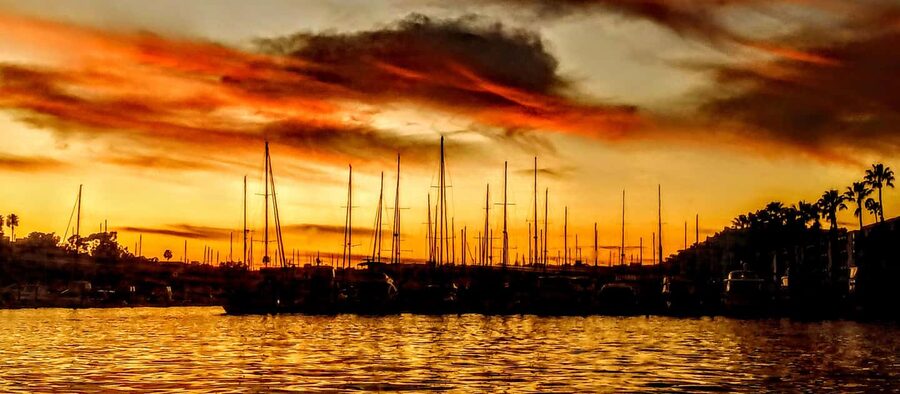 Marina Del Rey: Romantic Cruise, Dinner Charcuterie or Sushi - Choosing between snacks, charcuterie, sushi, and dinner