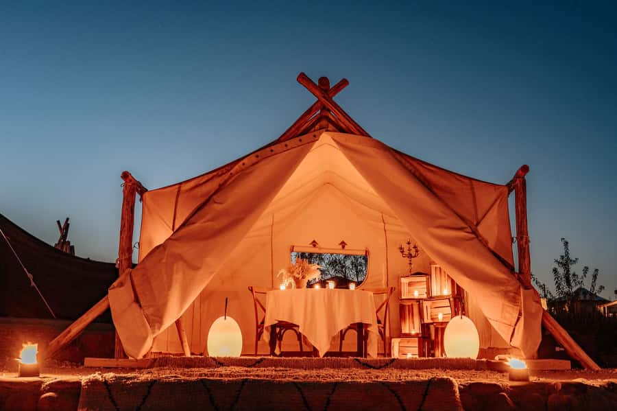 Marrakech: Agafay Desert Private Dinner w/ Music & Fire Show - First arrival: tea, tents, and a private campfire