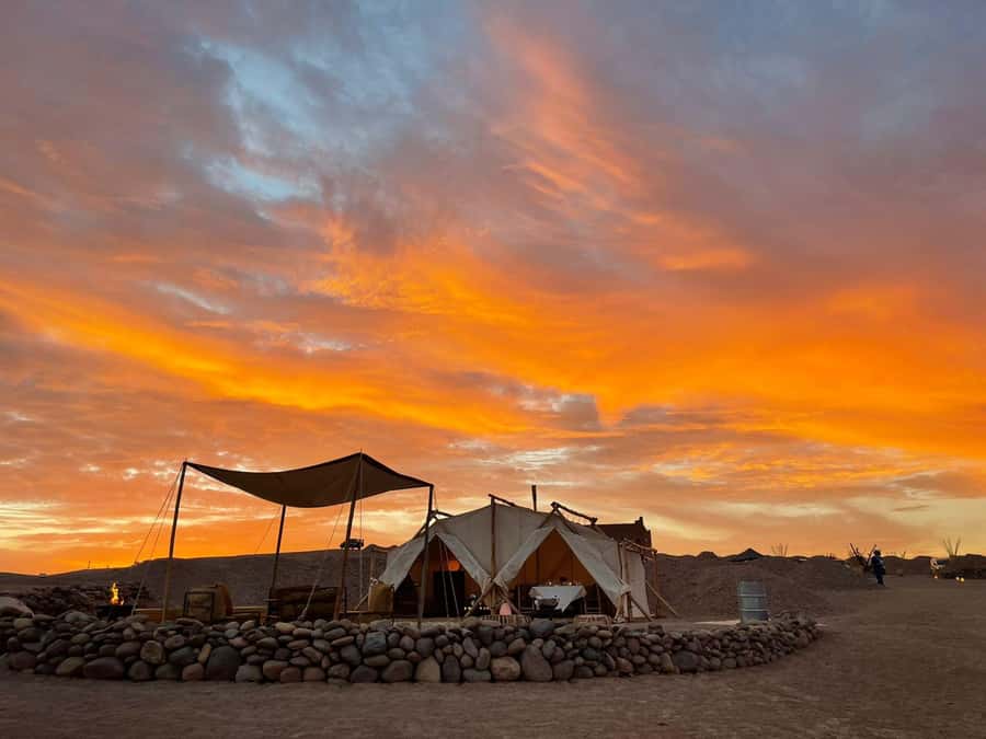 Marrakech: Agafay Desert Private Dinner w/ Music & Fire Show - A Moroccan three-course dinner under the stars
