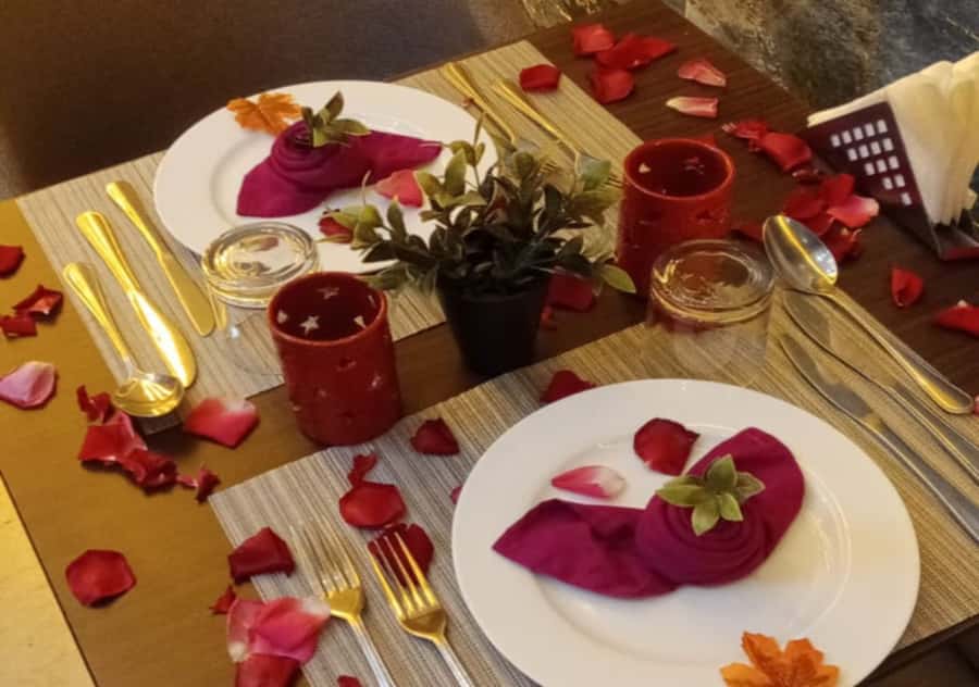 Marrakech: Romantic Spa Experience with Dinner - Pickup in Marrakech, with useful help along the way