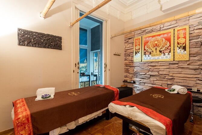 Massage of your choice for a couple of 60 min in the same room at THAI SPA MASSAGE - Ending in the Tea Room