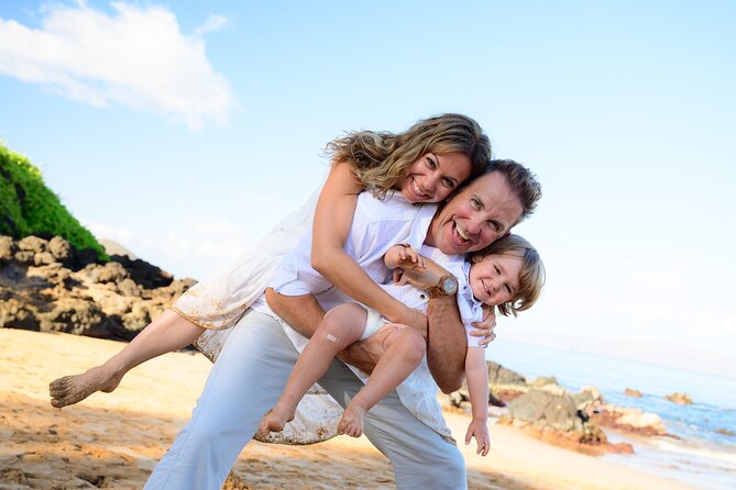Maui Family and Couple Beach Photo Session - The Photographers Make the Difference