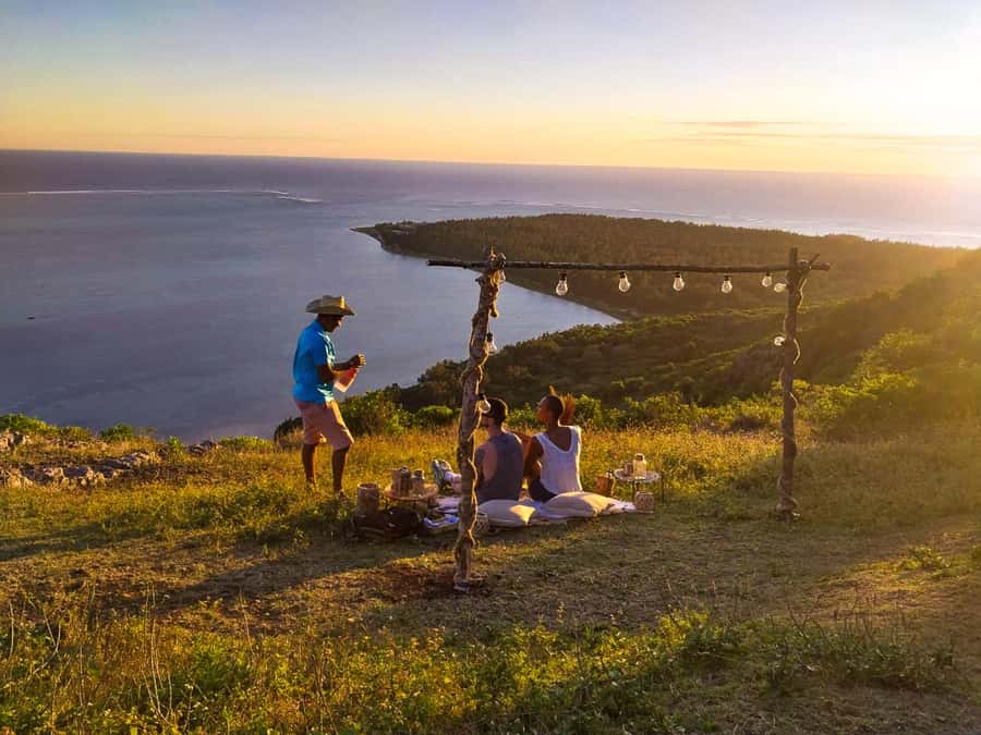 Mauritius: Exclusive Le Morne Sunset Hike & Aperitivo - Key points to know before you book
