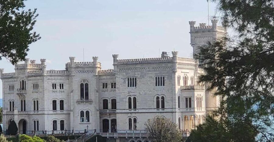 Miramare: The most romantic, beautiful and sad castle. - Why Miramare feels romantic and sad