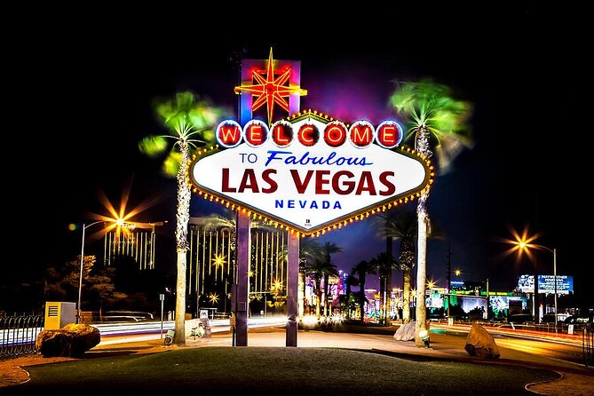 Movie Themed Wedding or Vow Renewal at Las Vegas Sign - Is $98 per person good value?