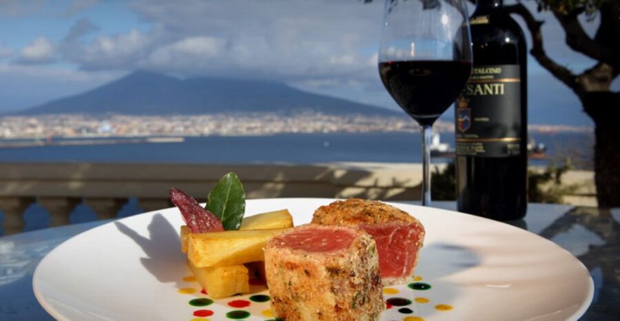 Naples: romantic dinner on the rooftop terrace - Wine, water, and the need to confirm what is included