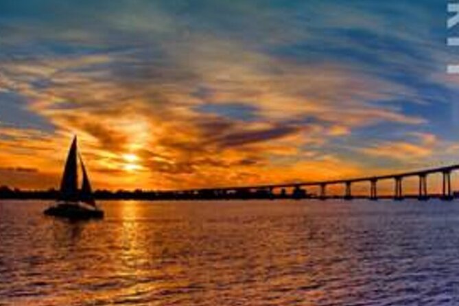 Nassau: Sunset Dinner Cruise - Open-bar drinks, music, and a friendly crew