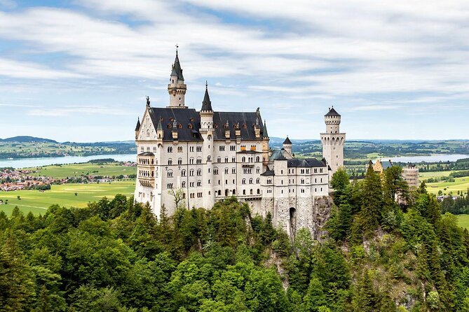 Neuschwanstein Exclusive Romantic Winter Tour INCL. TICKETS - Key points at a glance