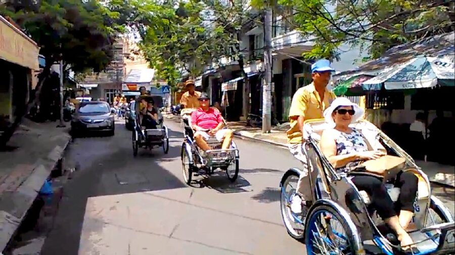 Nha Trang: Day Cruise Or Sunset Dinner Cruise on The Sea - The cyclo night tour is a different choice
