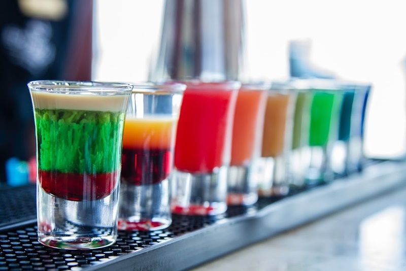 Nha Trang: Romantic Sunset Cocktails and Dinner Cruise - Music, moonlight, and the lounge