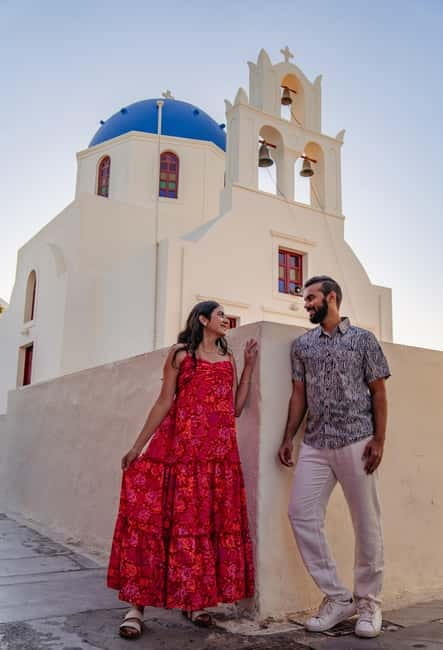 Oia: Couple Photoshoot Seprate Entrance to Blue Dome - Oia Photos Without the Usual Waiting