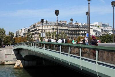 Paris Renew Your Wedding Vows Experience with Professional Photographer