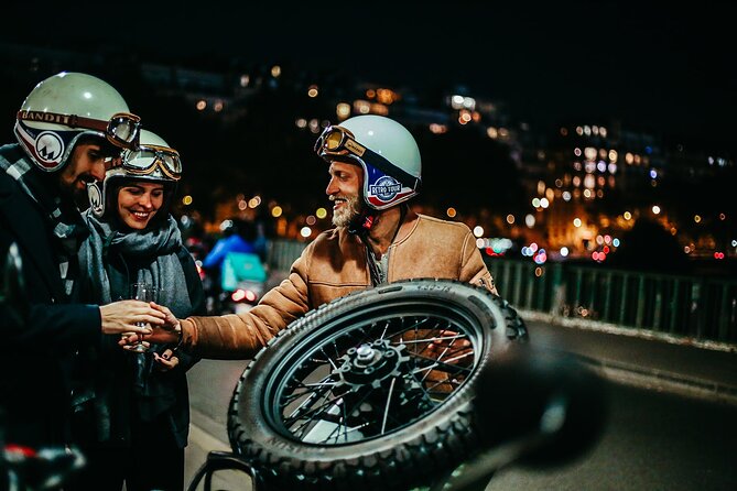 Paris Romantic & Private Tour By Night on a Sidecar Ural - Racing past the Arc de Triomphe