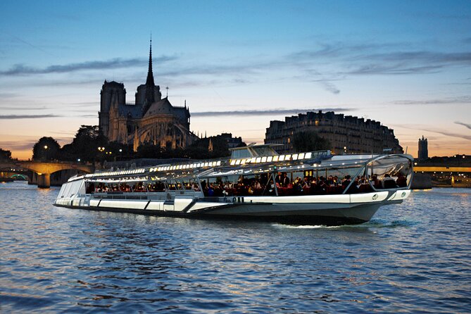 Paris Valentine's Day Dinner Cruise by Bateaux-Mouches - What the Mixed Experiences Tell You