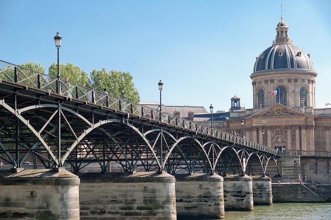 Parisian Love Affair: Elegant Romance Private Tour in Paris - What this private Paris tour is really offering