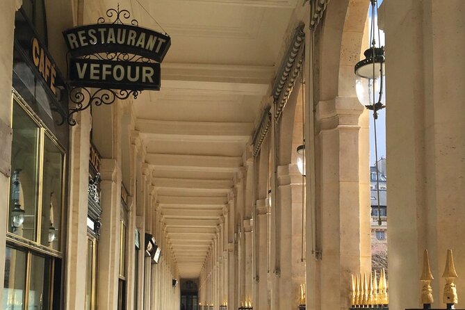 Parisian Love Affair: Elegant Romance Private Tour in Paris - Place de l’Estrapade and the Latin Quarter beginning