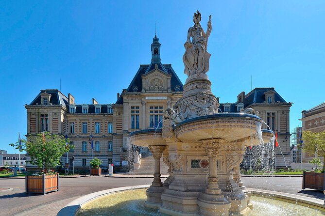 Parisian Love Affair: Elegant Romance Private Tour in Paris - Montmartre, the canal, and local atmosphere
