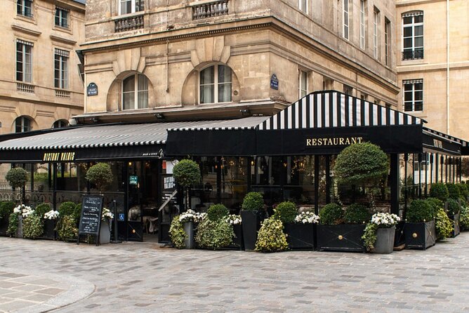 Parisian Love Affair: Elegant Romance Private Tour in Paris - Why the subway matters on a three-hour route