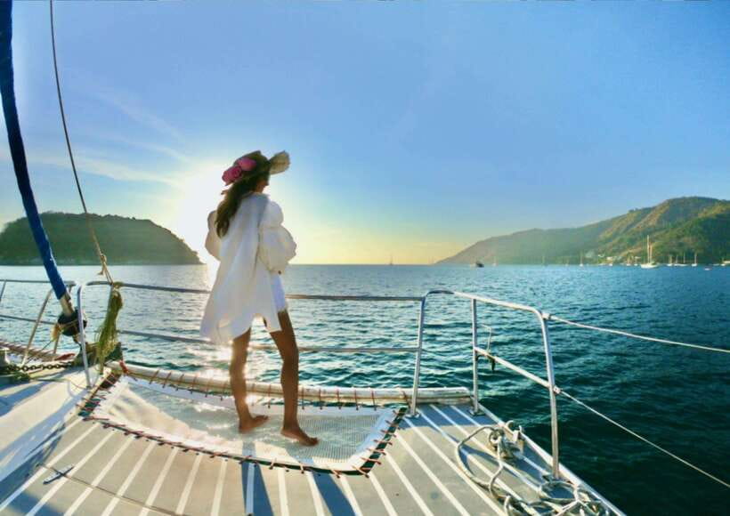 Phuket: Coral Island Catamaran Cruise with Sunset Dinner - The boat, crew, and comfort level