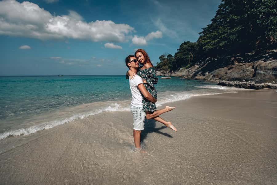Phuket: couple photoshoot at Surin Beach - Who will get the most from this experience
