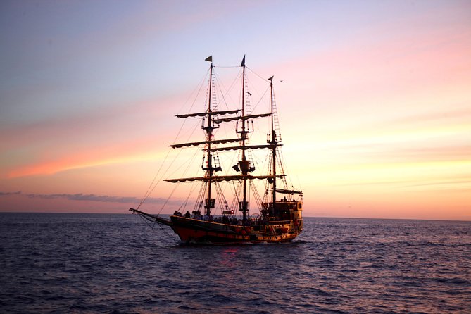 Pirate Ship Sunset Dinner and Show in Los Cabos - Practical details that can improve the night